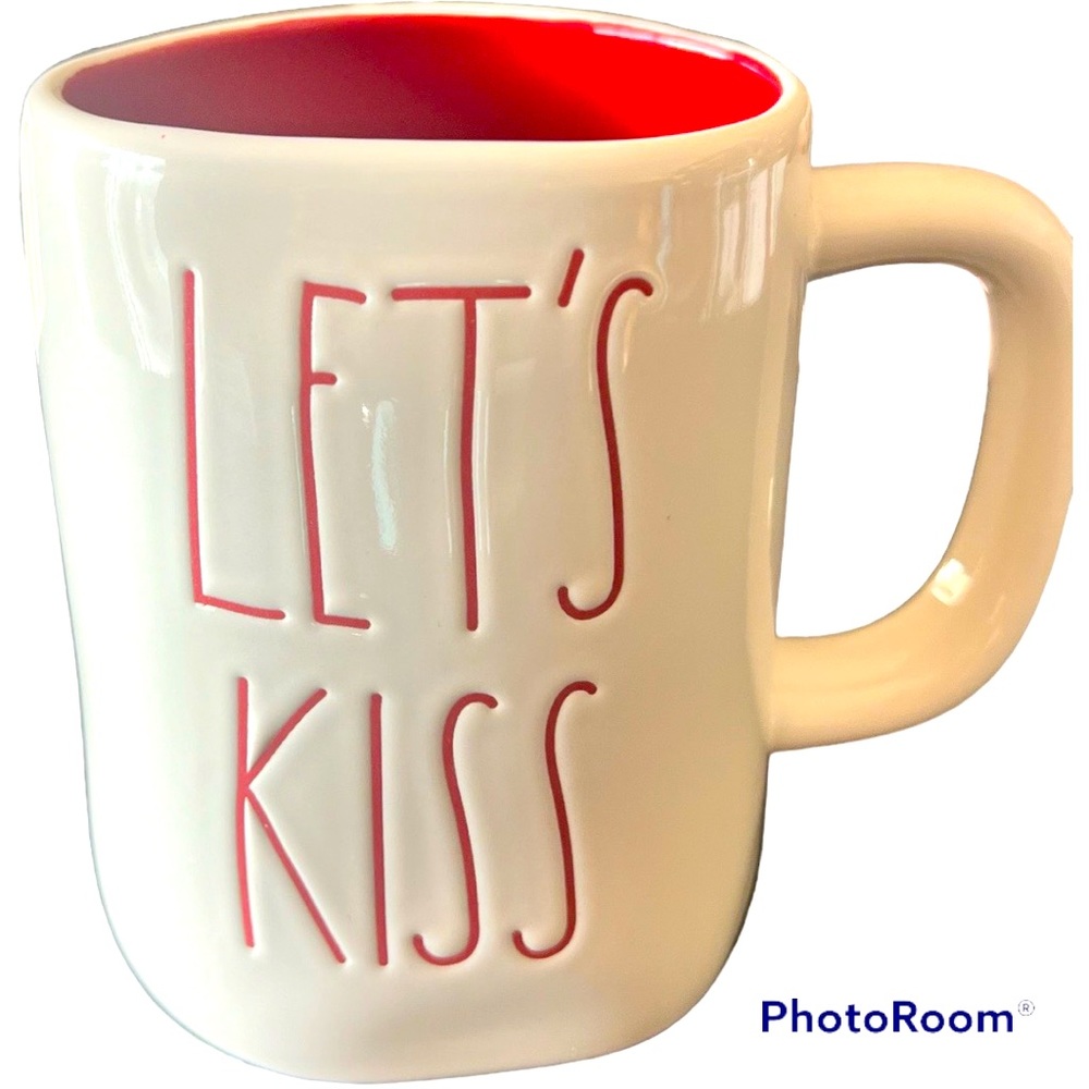 Rae Dunn mug LET’S KISS
